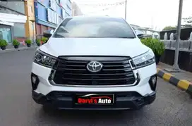 INNOVA VENTURER 2.0 Bensin AT