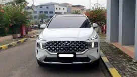 Km27rb hyundai santafe santa fe prime 2023 putih bensin