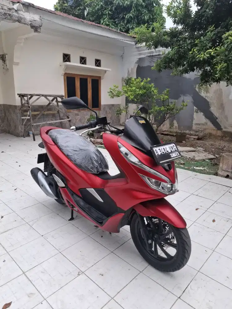 Bissmillah dijual motor Honda PCX 2018 istimewa