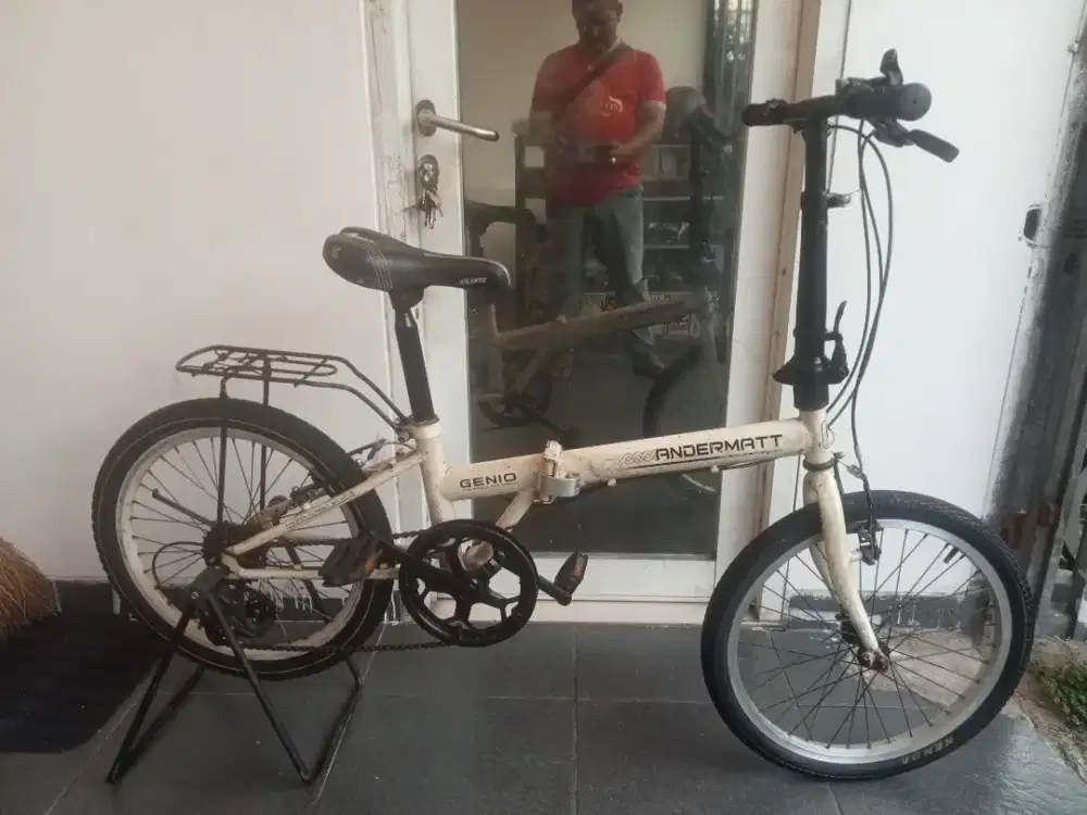 sepeda lipat genio 20