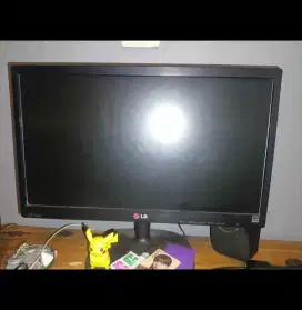 Monitor LG 20M35