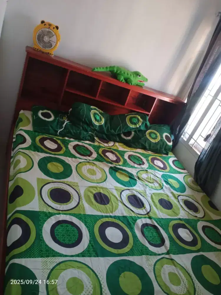 Di jual dipan kayu medang uk 200×200
