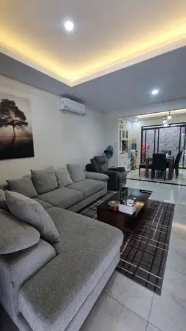 Rumah Mewah Modern Furnish SHM siap huni 2 lantai di Tatar Simakirana, KBP