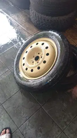 1pc Velg serep temporary r17 pcd 5x114 + Ban 165/80r17