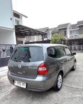 Nissan Grand livina 2013 Bensin
