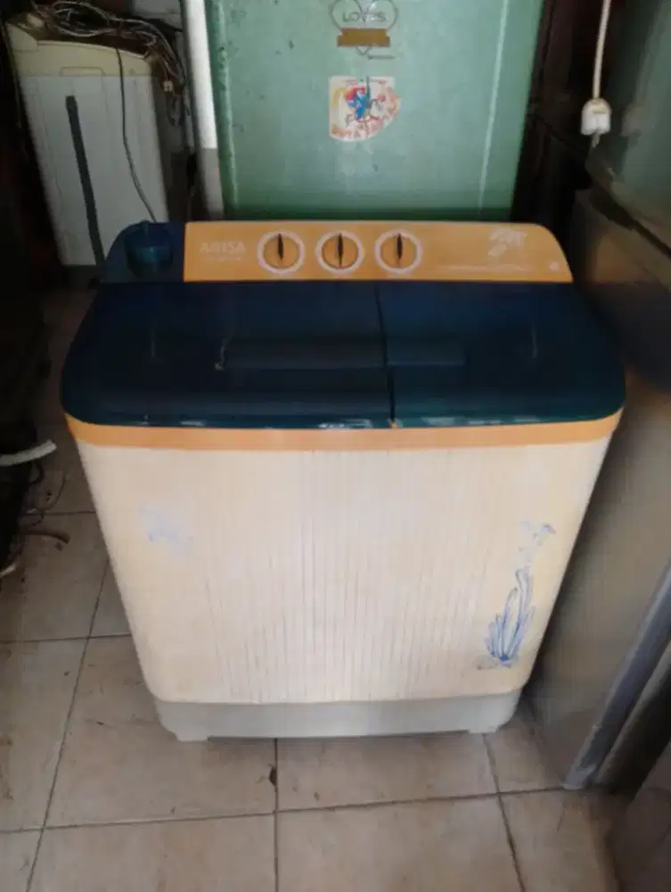 Mesin Cuci bekas kap 8 kg Mer ARISA pembilas pengering kenceng
