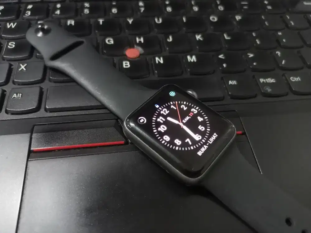 I watch series 3 (Apple Watch series 3, 42mm)