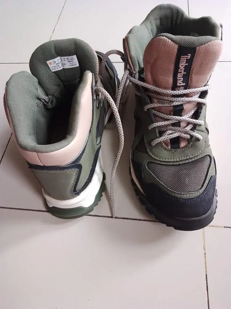 Sepatu Gunung Timberland