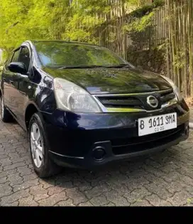 Nissan Livina 2011