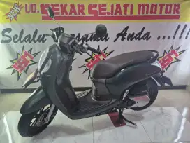 Scoopy prestise keyles new cbs iss