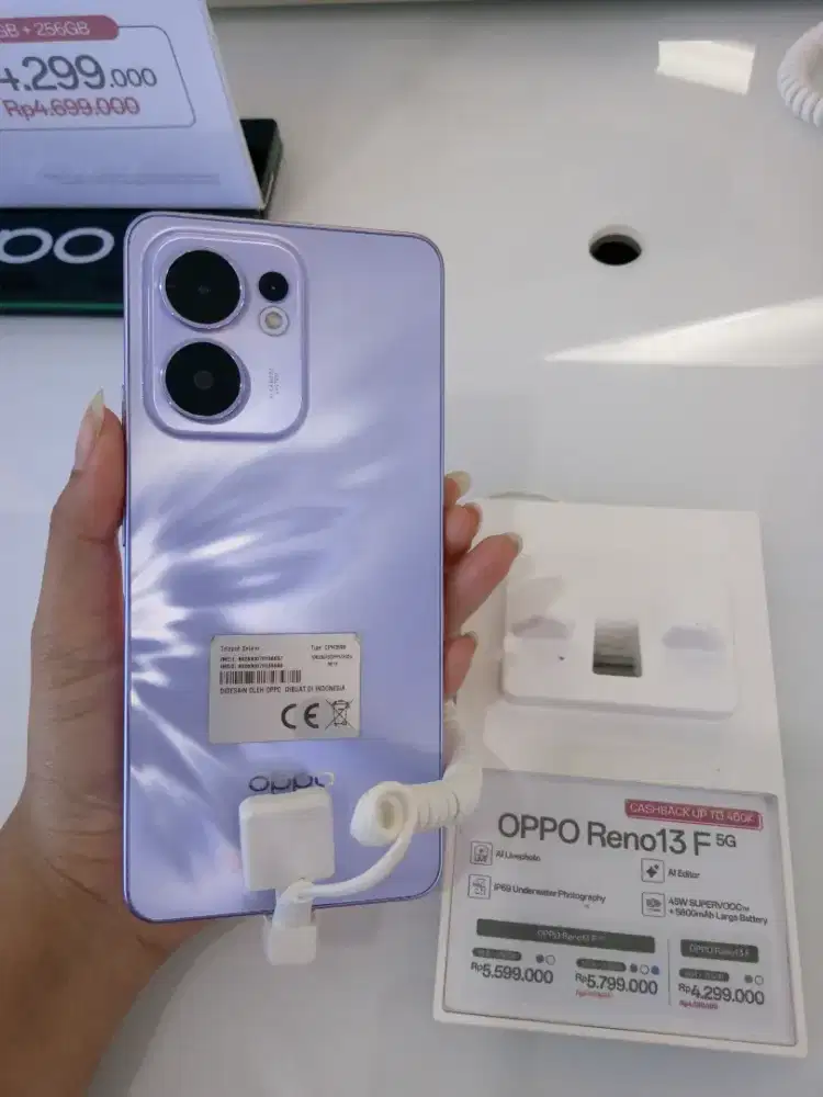 Segampang itu cicilan di Homecredit, Oppo Reno 13F 5g 12/256gb