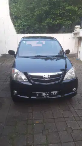 Daihatsu Xenia 2010 Second