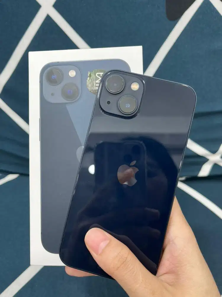 iPhone 13 128Gb iBox garansi panjang