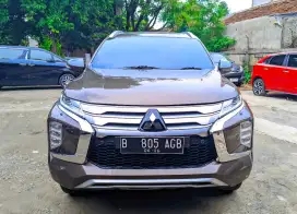 Pajero dakar 2017 4x4 Diesel At Bisa tt alphard