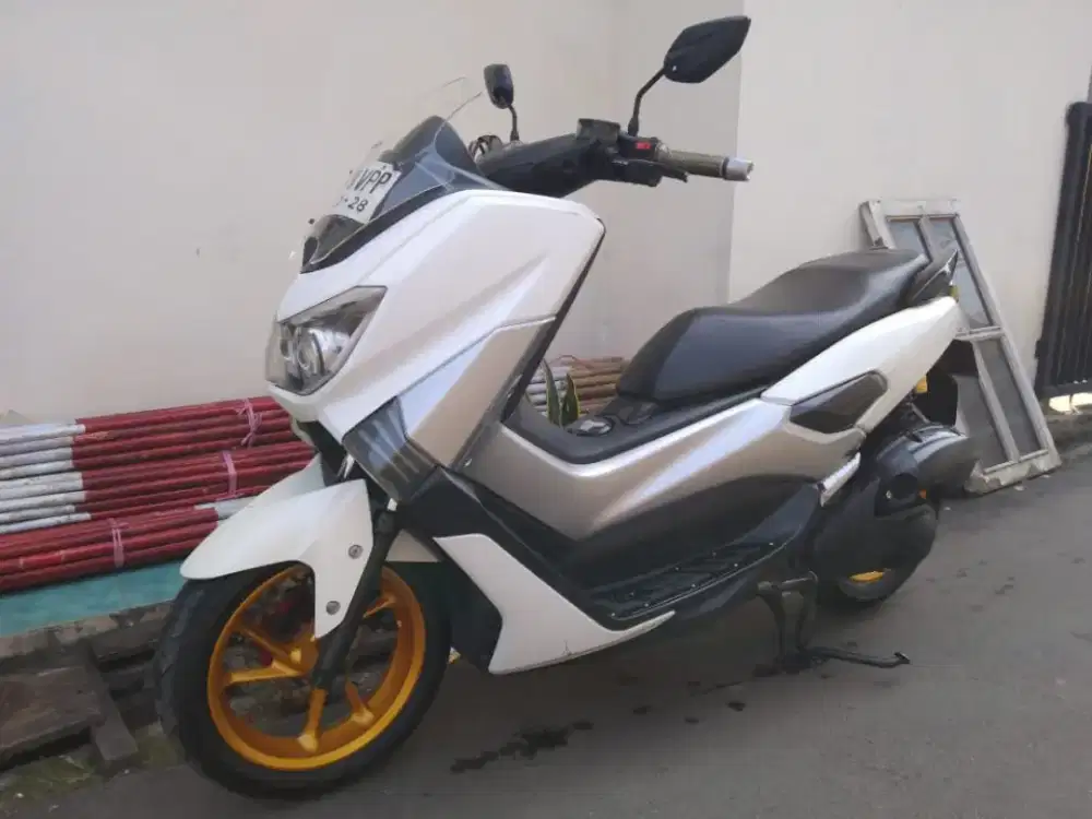 For sale nmax old non abs 2018 siap pakai
