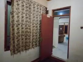 Kost bersih free wifii