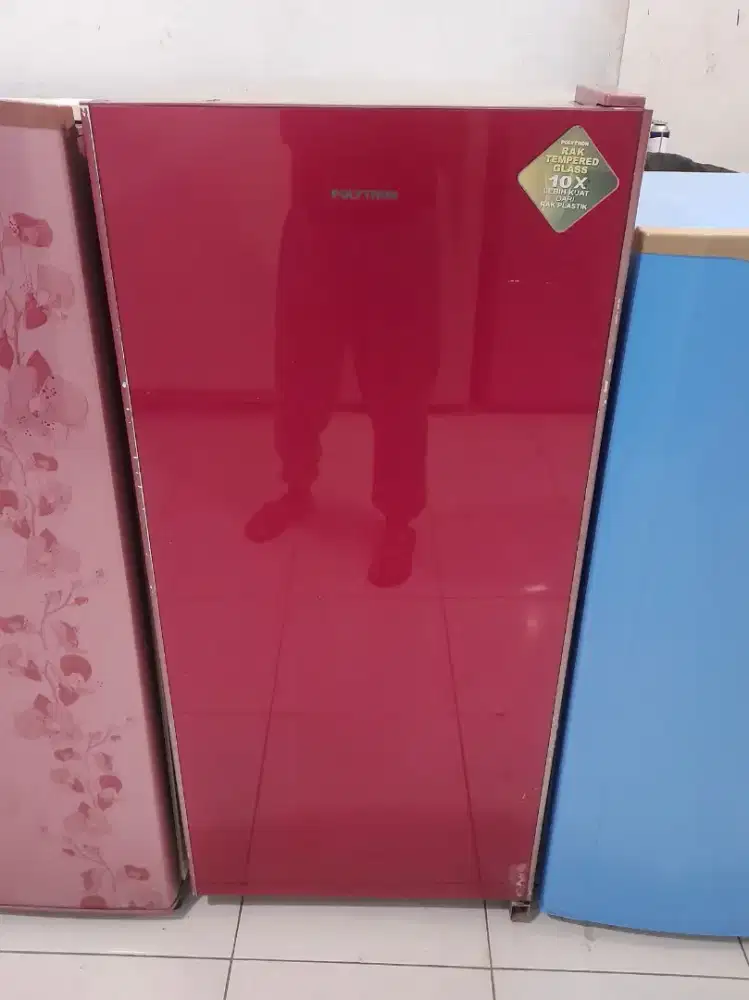 Kulkas 1 Pintu Polytron Pink