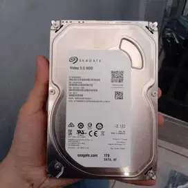 HARDISK 1TB UNTUK CCTV,PC