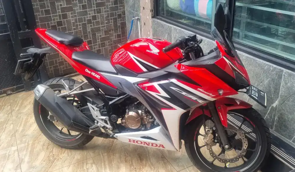 Di jual Motor Honda CBR 150 facelit  2019