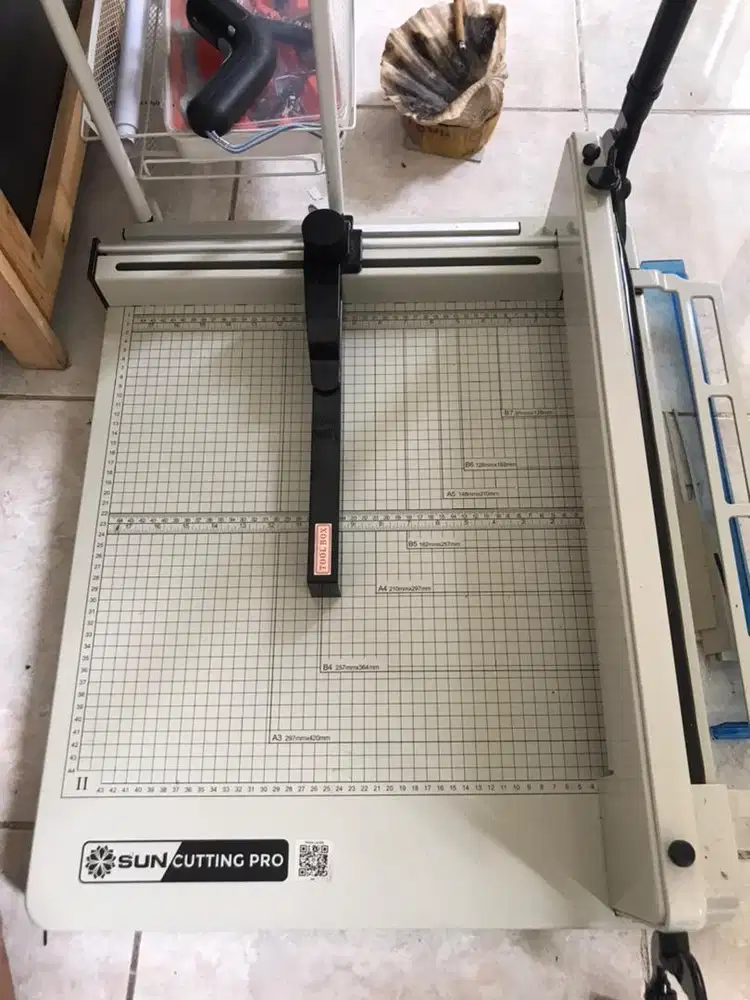 Sun Cutting Pro - Mesin Thick Layer Paper Cutter A3 858
