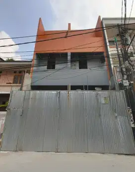 Dijual rumah baru 3 lantai tanjung duren Jakarta Barat