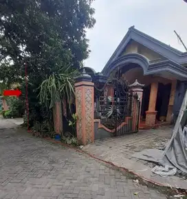 RUMAH DI KELURAHAN WONOKUPANG, BALONGBENDO SIDOARJO