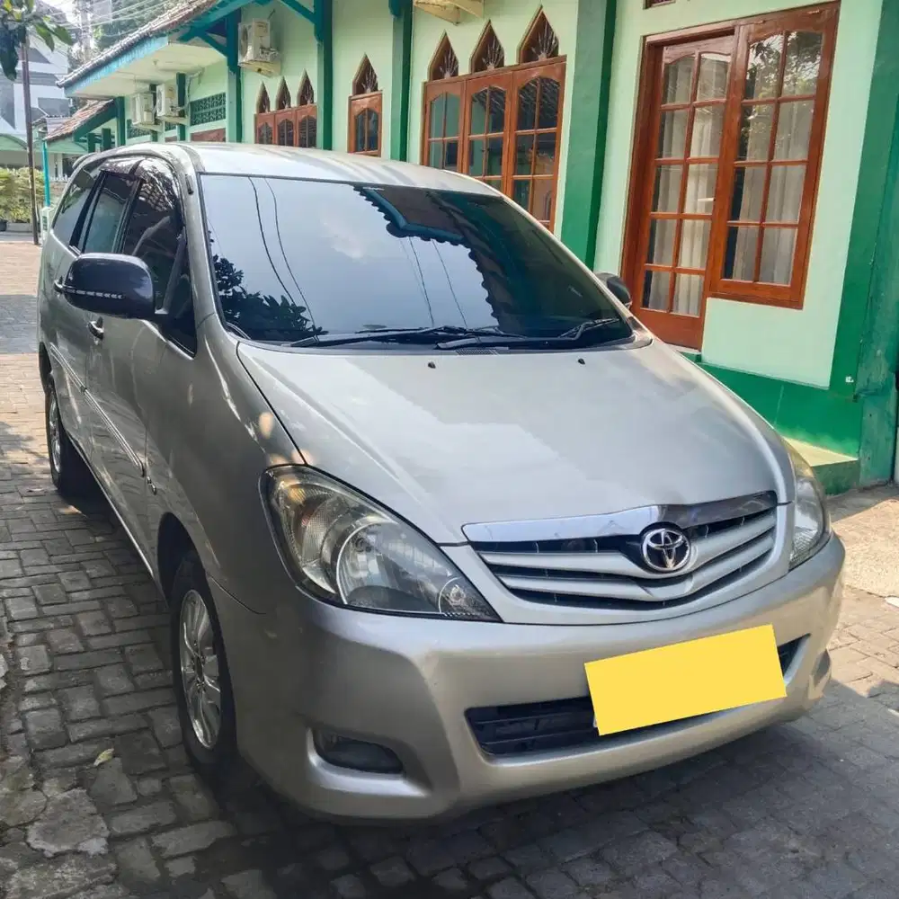 Dijual Innova Diesel Matic