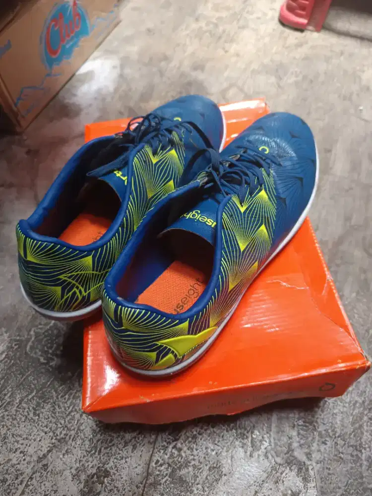 Sepatu Futsal Ortuseight