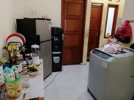 Dikontrakan Rumah Tahunan