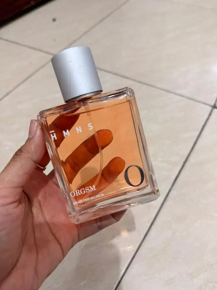 Hmns parfume (new no box)
