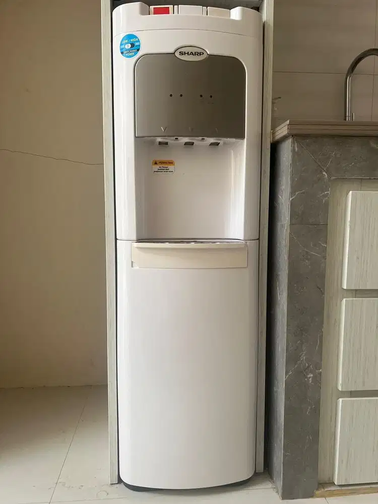 Dijual Dispenser merk sharp