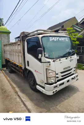 Jual mobil NMR71HD 125PS
