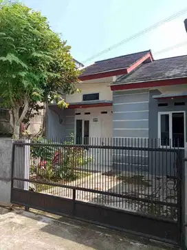 Rumah Idaman di Perbatasan Pamulang Ready Siap Huni