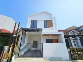 Rumah Moderen Minimalis 2 lantai di Taman harapan baru (C0792)