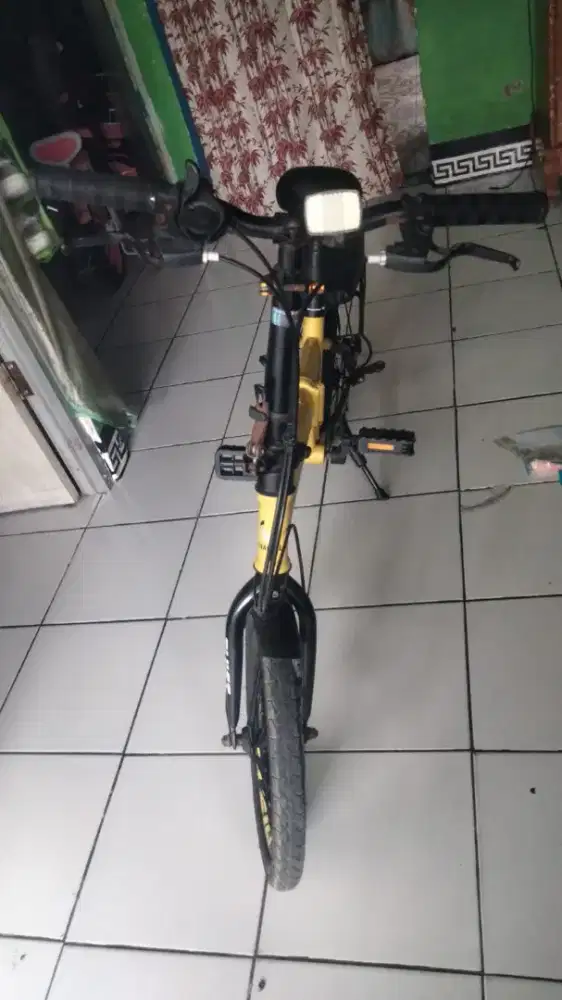 Folding Bike (sepeda lipat)