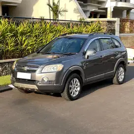 Chevy Captiva Bensin AT LOW KM!!!