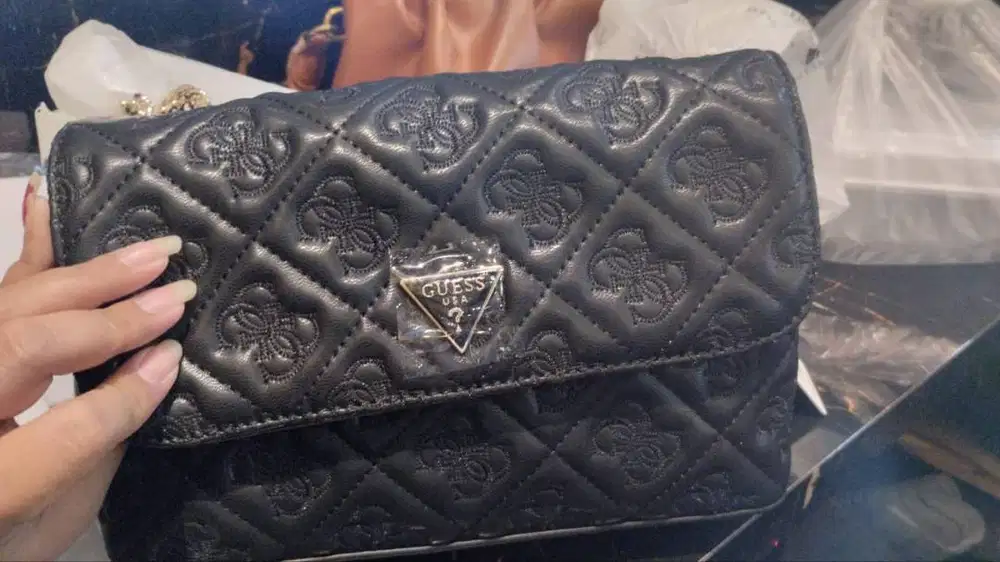 D jual tas guess ori