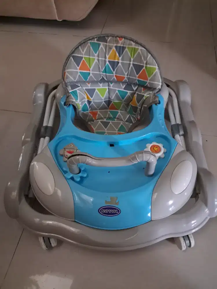 Baby walker merk royal
