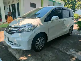 Honda Freed 2013 Bensin