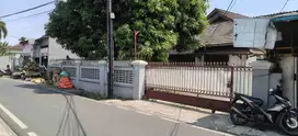 rumah di hitung tanah lubang buaya Jakarta timur