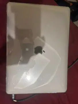 MacBook Air (Retina 13-inch, 2018)