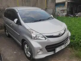 Toyota Avanza 2012 Bensin