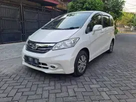 Honda Freed 1.5 E PSD A/T CKD Thn 2013