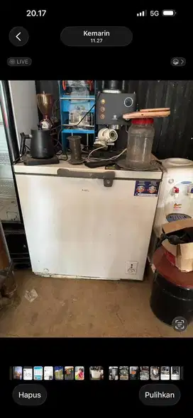DIJUAL Freezer CHIQ
