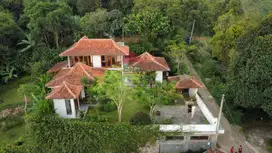 Dijual Villa Cirateun Peuntas  Wangunsari Lembang