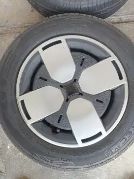 Velg wuling airev