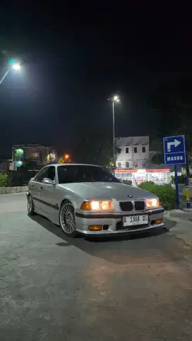 BMW E36 318i M43
