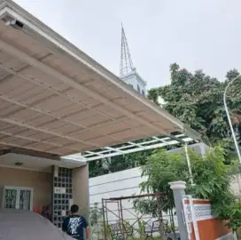 Kanopi atap alderon rs