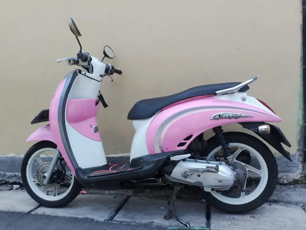 Honda Scoopy 2010