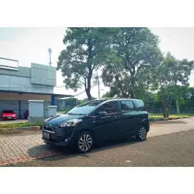 Harga CASH Toyota Sienta V Matic 2016 Km 80Rb-an Record Toyota